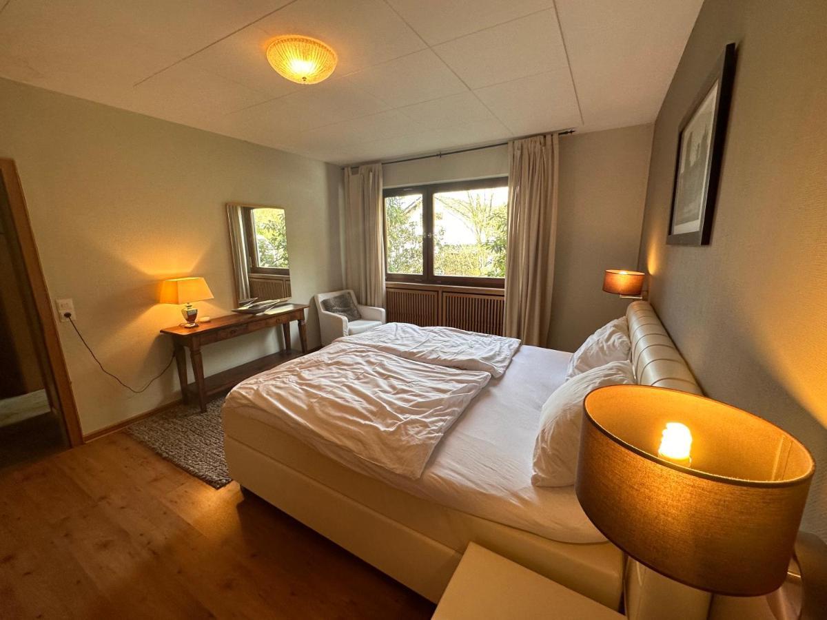 Private Spacious Near Winterberg And Willingen 14 Guests Huge Garden Free Parking For Multiple Cars Villa Olsberg